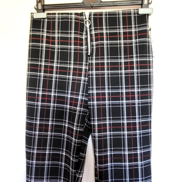 *NEW* A.C.W. Black Plaid Women's Pants Size Medium - Picture 3 of 4
